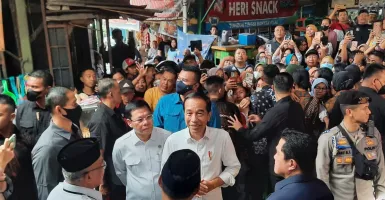 Presiden Jokowi Blusukan ke Pasar Tugu Depok: Harga Beras Belum Turun