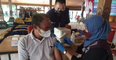 Vaksinasi Covid-19 Buruh di Temanggung Sisakan 2%