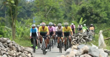 Seri Terakhir Tour de Borobudur Disuguhi Pemandangan Apik