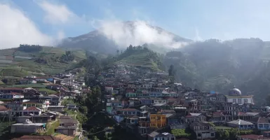 Melihat Keindahan Pedesaan Nepal di Nepal van Java