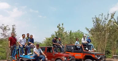 Sensasi Offroad Sungai di Lembah Tapal Batas Mesir, Menantang!