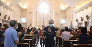 Sambil Gowes Pantau Misa Natal di Gereja, Ganjar Sampaikan Ini