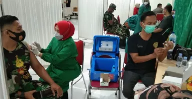 Sabar Lurr, Vaksin Booster di Wonogiri Dahulukan Pelayan Publik