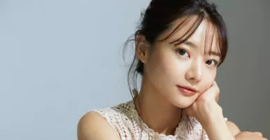 6 Tips Makeup Ala Gadis-Gadis Korea, Jangan Lupa Bersihkan Wajah