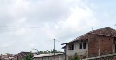 Kapok! Pabrik Cemari Sungai Silandak Semarang Terancam Disegel