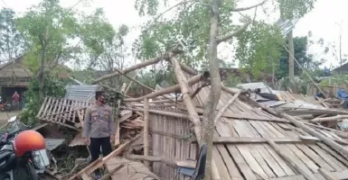 Puting Beliung Rusak Ratusan Rumah di Pati, Kerugian Ro2,8 M