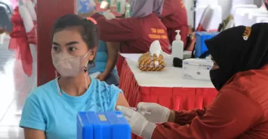 Sip! Warga Binaan Lapas Perempuan Semarang Dapat Vaksin Booster