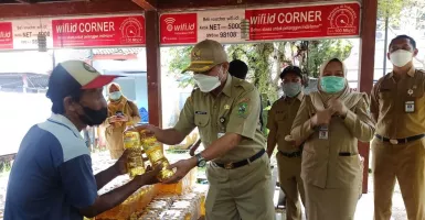 Operasi Pasar 4.000 Liter Minyak Goreng Banjarnegara Laris Manis