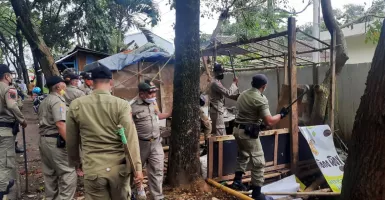 Satpol PP Bongkar Lapak PKL di Mijen Kota Semarang, Gara-Gara Ini