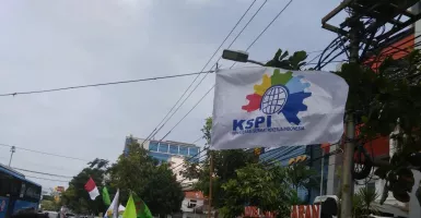 Buruh Geruduk Acara Konsolidasi Disnaker di Semarang, Ada Apa?