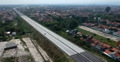 Ngeri! Teror Pelemparan Batu Terjadi di Jalan Tol Semarang-Solo