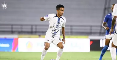 Sah! PSIS Semarang Jual Finky Pasamba ke Bhayangkara FC