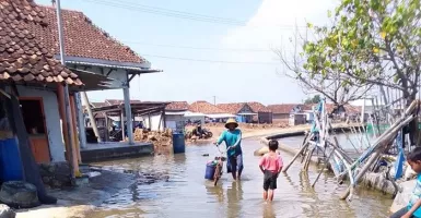 BMKG: Waspada Gelombang Pasang Air Laut di Pesisir Kendal