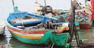 Gelombang Tinggi Bikin Ratusan Nelayan Semarang Pilih Tak Melaut