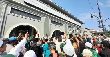 Massa Geruduk Holywings Semarang, Tuntutan Mereka Tegas!