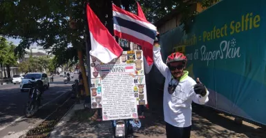 Wow! Tak Pakai Google Maps, Warga Thailand Ini Keliling Indonesia dengan Sepeda