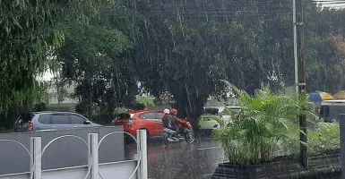 BMKG: Hati-Hati, Jawa Tengah Bagian Selatan Masih Berpotensi Hujan