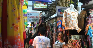 5 Rekomendasi Tempat Belanja Batik di Solo, Murah dan Banyak Pilihan