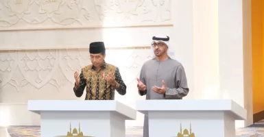 Sah! Presiden Jokowi dan Presiden Uni Emirat Arab Resmikan Masjid Sheikh Zayed di Solo