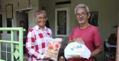BRI Salurkan Paket Sembako dan Santunan di Regional Office Seluruh Indonesia