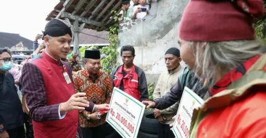 HUT ke-50 PDIP, Ganjar Kucurkan Bantuan RTLH kepada 50 Kader di Jawa Tengah