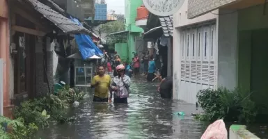 Hujan Deras Bikin Kota Solo Banjir, Begini Kondisinya