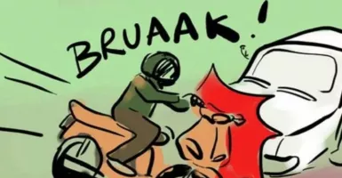 Astaga! Mobil Dinas Pelat Merah Tabrak Sepeda Motor di Klaten