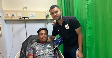 Pemain PSIS Semarang Farrel Arya Jenguk Ricki Ariansyah: Saya Minta Maaf, Tidak Ada Unsur Kesengajaan