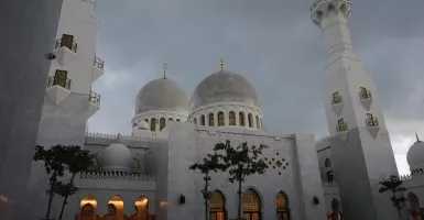Wow! Masjid Sheikh Zayed Solo Jadi Destinasi Wisata yang Paling Banyak Dikunjungi di Jateng, Candi Borobudur Lewat