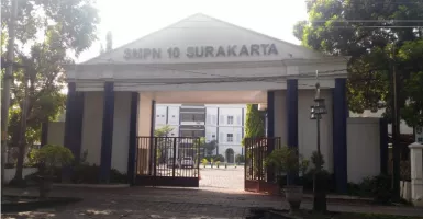 Ternyata! SMP Ibu Negara Iriana Jokowi Ini Dulunya Sekolah Menengah Putri Mangkunegara