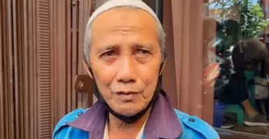 Subhanallah! 38 Tahun Menabung, Tukang Parkir di Solo Ini Akhirnya Bisa Berangkat Haji