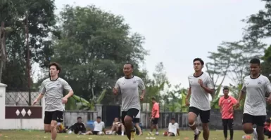 Pemanasan Lurr! Pemain PSIS Semarang Digenjot Latihan Fisik