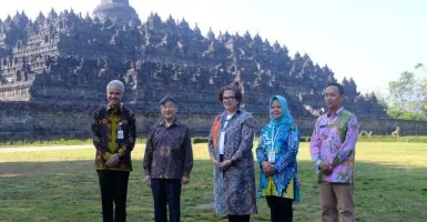 Kaisar Jepang Kunjungi Candi Borobudur, Naik ke Lantai 9 hingga Selfie
