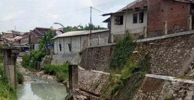 Duh! DLH Semarang Semprit PT Ini Gegara Cemari Sungai Silandak