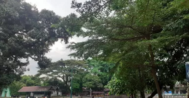 Gratis! Wisata ke Taman Balekambang Solo, Cuma Bayar Parkir Lur