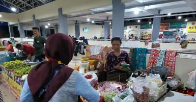 Pedas! Harga Cabai Rawit Merah di Solo Ogah Turun, Rp100.000/Kg