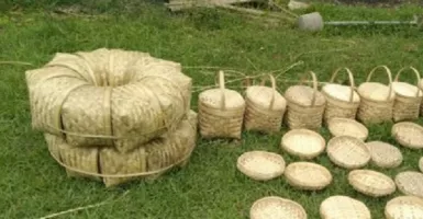 Mengubah Bambu Jadi Kerajinan Bernilai Jual