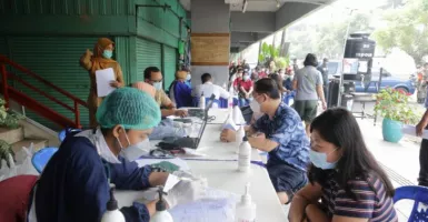 Pemkot Surabaya Segera Vaksinasi Pedagang Pasar Krempyeng