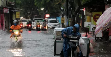 Prakiraan Cuaca Jawa Timur dan Sekitarnya, Berawan, Hujan Ringan