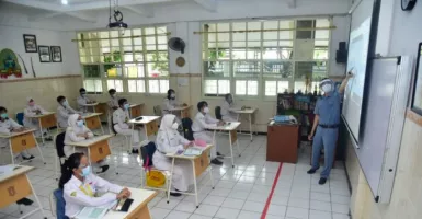 DLH Wacanakan Beri Tanda Khusus Bagi Sekolah di Surabaya yang Kotor