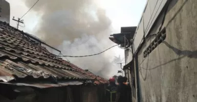 Rumahnya di Surabaya Terbakar Saat Ditinggal Hariyanto Mudik