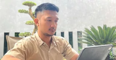 Ridwan Kamil Kunjungi Kafe Durian Crazy Rich Surabaya, OMG!