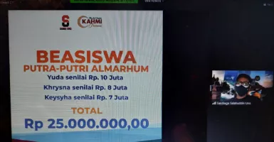 3 Bersaudara Asal Madiun Dapat Beasiswa dari Sandiaga Uno