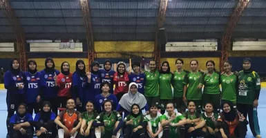 NPS Wadahi Perempuan Penghobi Futsal di Surabaya