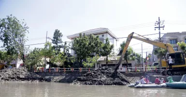 Antisipasi Banjir, Sungai Kalimas Dikeruk