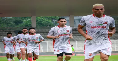 Lini Serang Belum Garang, Pelatih Madura United Lakukan Ini