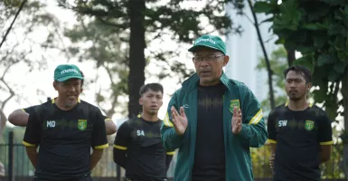 Aji Santoso Waspada Kehadiran 2 Pemain Asing Anyar PSM Makassar