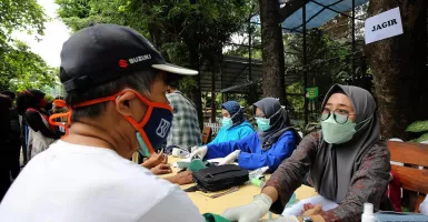 Pemkot Surabaya Siapkan Nakes di Wilayah Aglomerasi