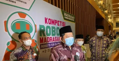 MAN 2 Malang, MIN 2 Pasuruan, dan MTsN 2 Kediri Juara Robotik
