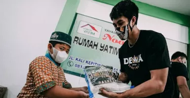 Dewa United Beri Bantuan Warga Surabaya, Semoga Bermanfaat